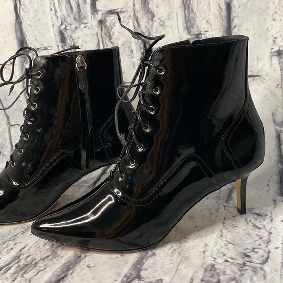 Veto Cuoio black patent leather bootie with lace up detail - Picture 4 of 6